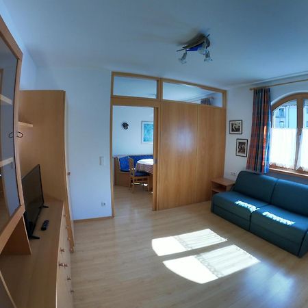 Residence Emma ดอบบีอาโก ภายนอก รูปภาพ