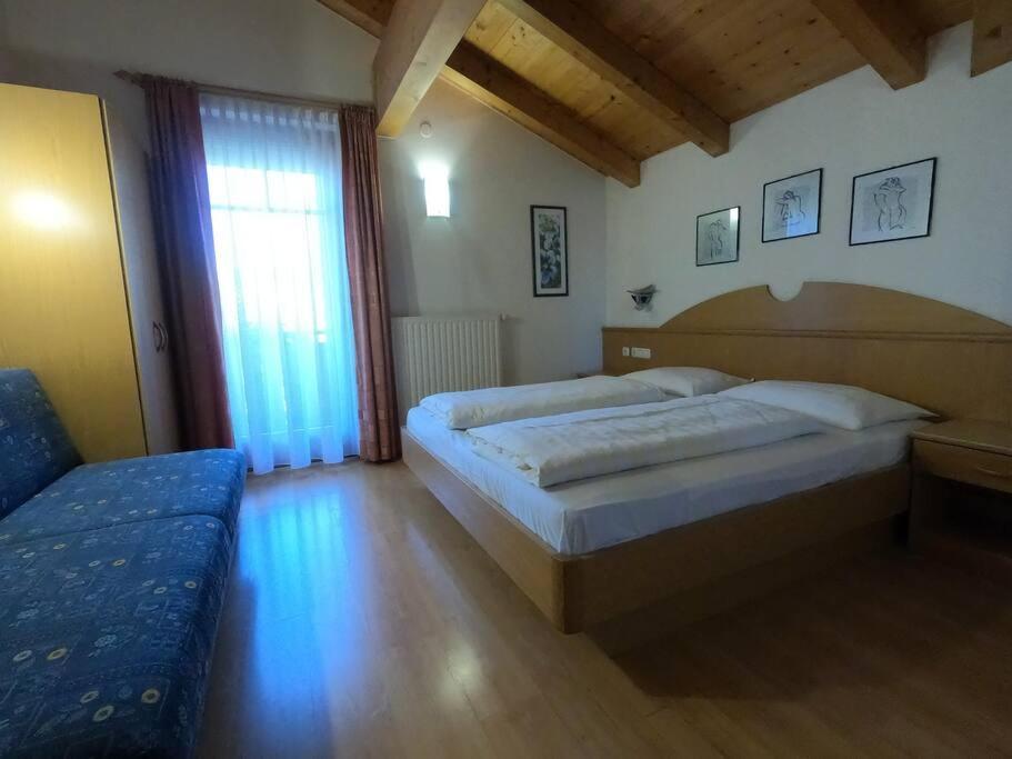 Residence Emma ดอบบีอาโก ภายนอก รูปภาพ